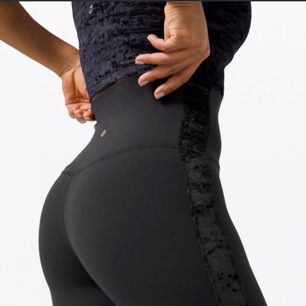 COPY - Lululemon Special Edition Crushed Velvet stripe align leggings 25”